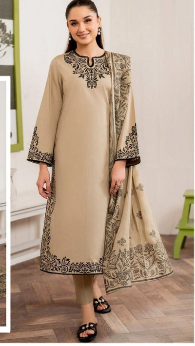 Embroidered lawn Three Piece|Factory outlet