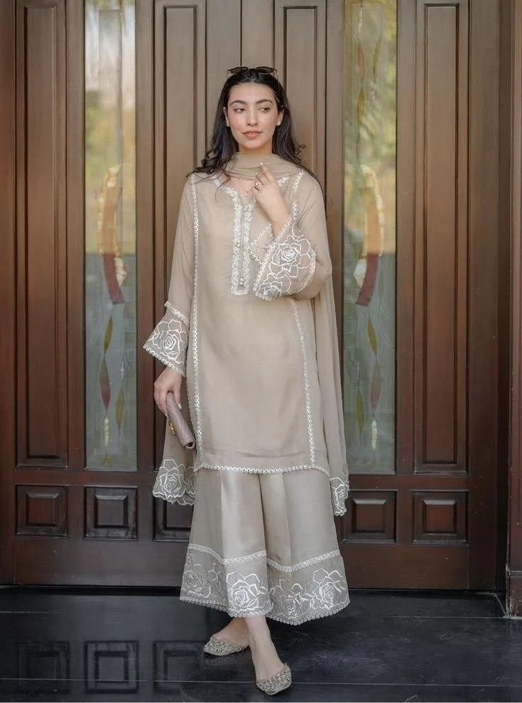 Embd +Lace work