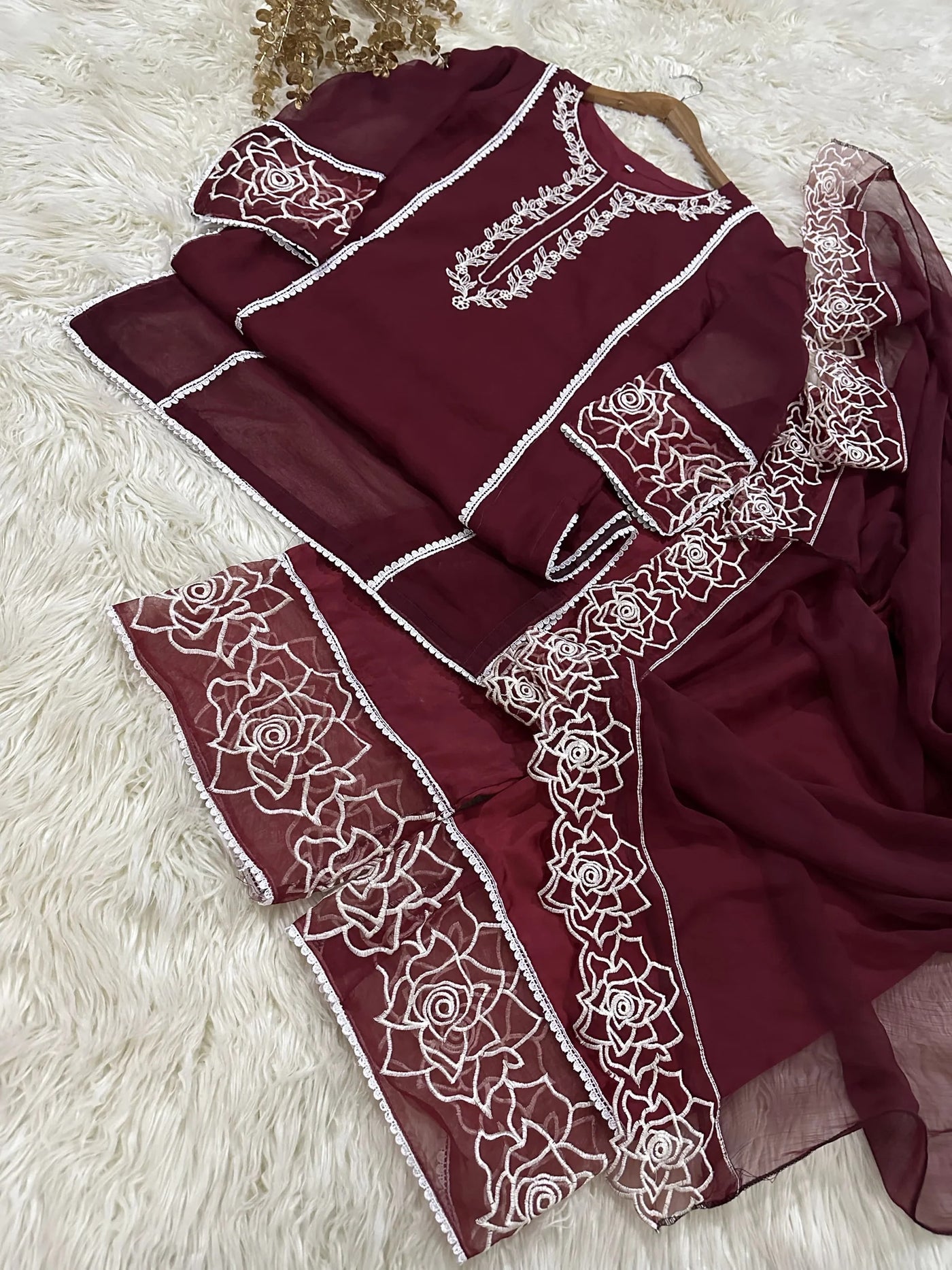 Embd +Lace work